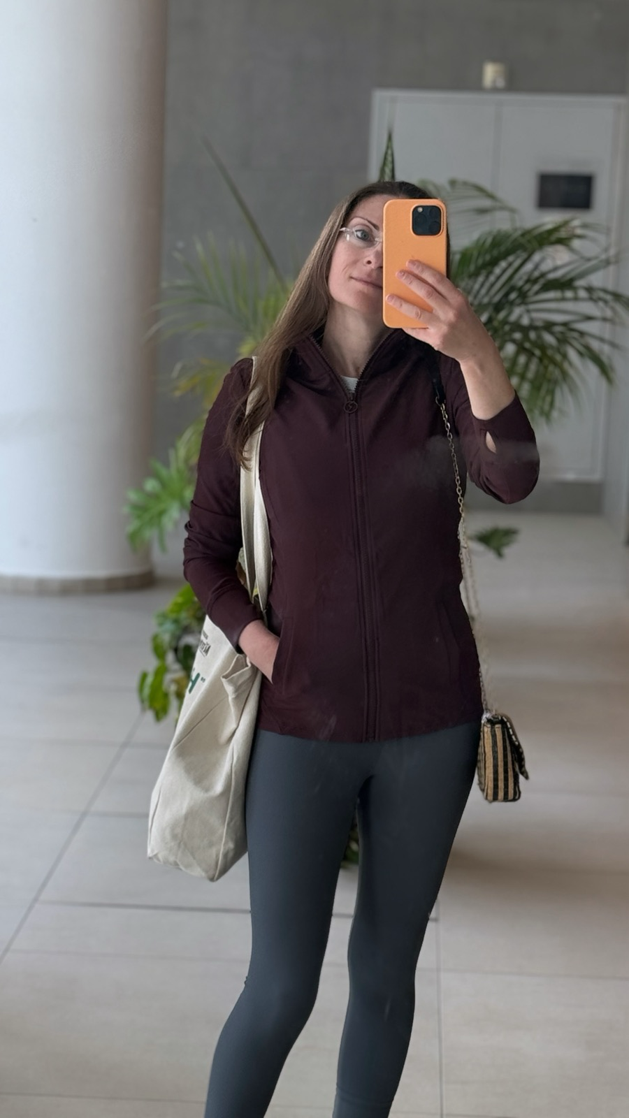 גוטקס קוד קופון. בגדי ספורט של גוטקס. צילום https://www.instagram.com/goodmother_il/